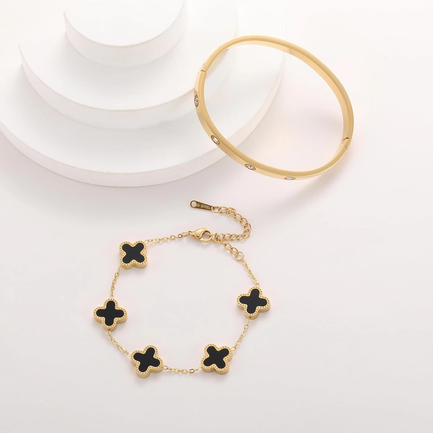 18K Gold Plated Clover Bracelet Love bangle Set for Women Stack Cute Fashion Simple Friendship Bracelet Lucky Link Bracelets Jewelry Gifts Trendy for Women
