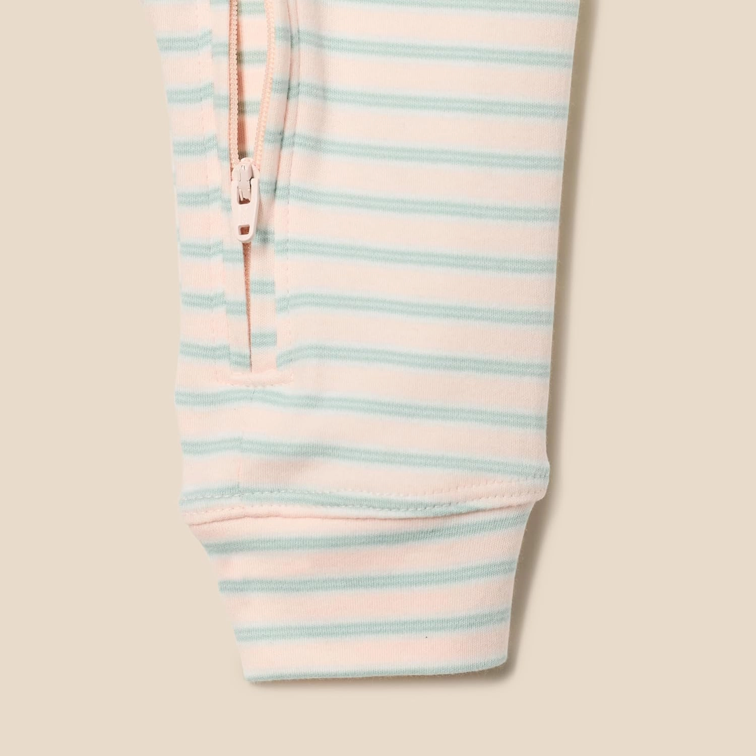 Amazon Essentials Unisex Babies' Cotton Zip-Front Footless Sleepsuit, Pack of 3