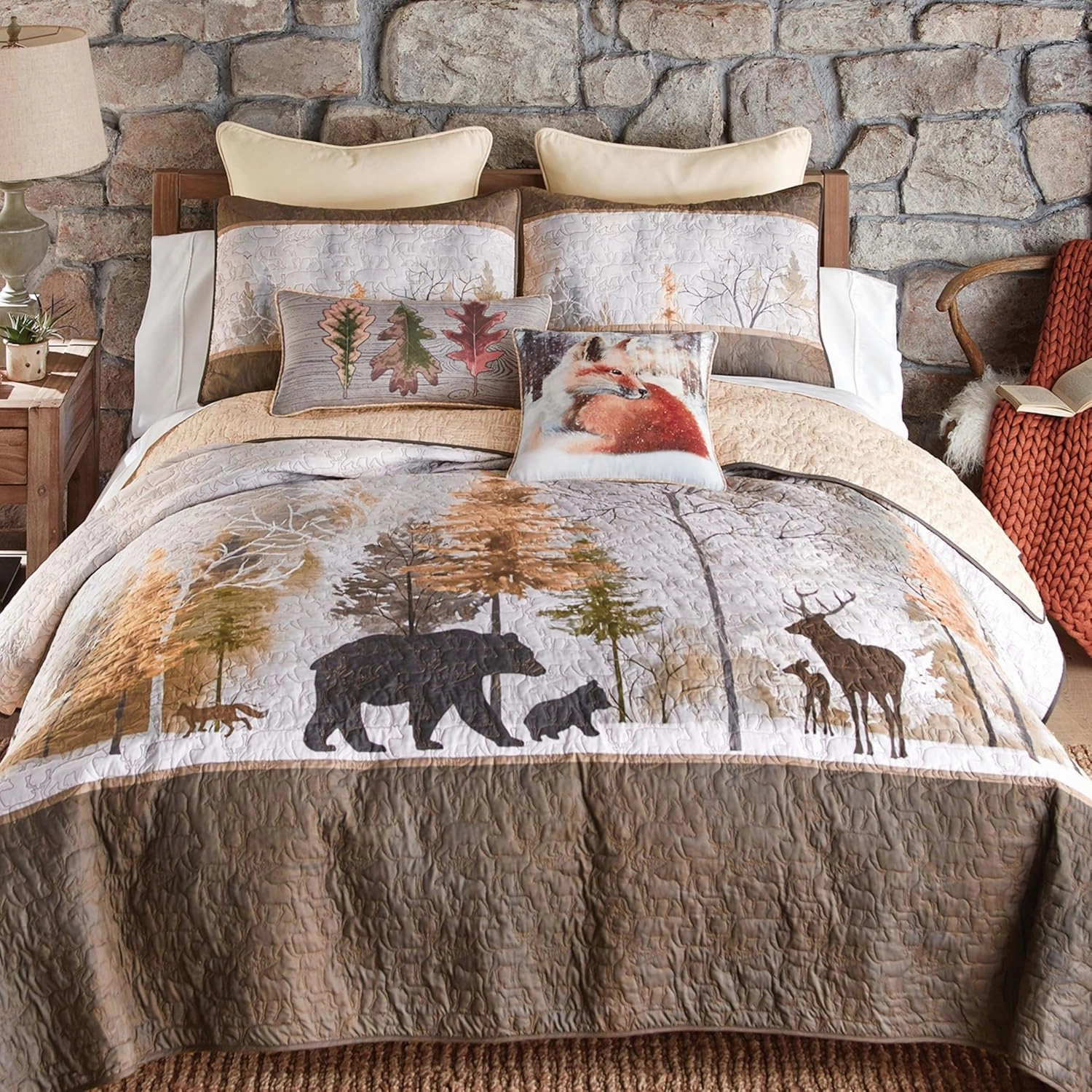Black Forest Décor Mountain Morning Bear Quilt Bed Set - Queen, Rustic Bear & Forest Cabin Bedding - 90" x 90"