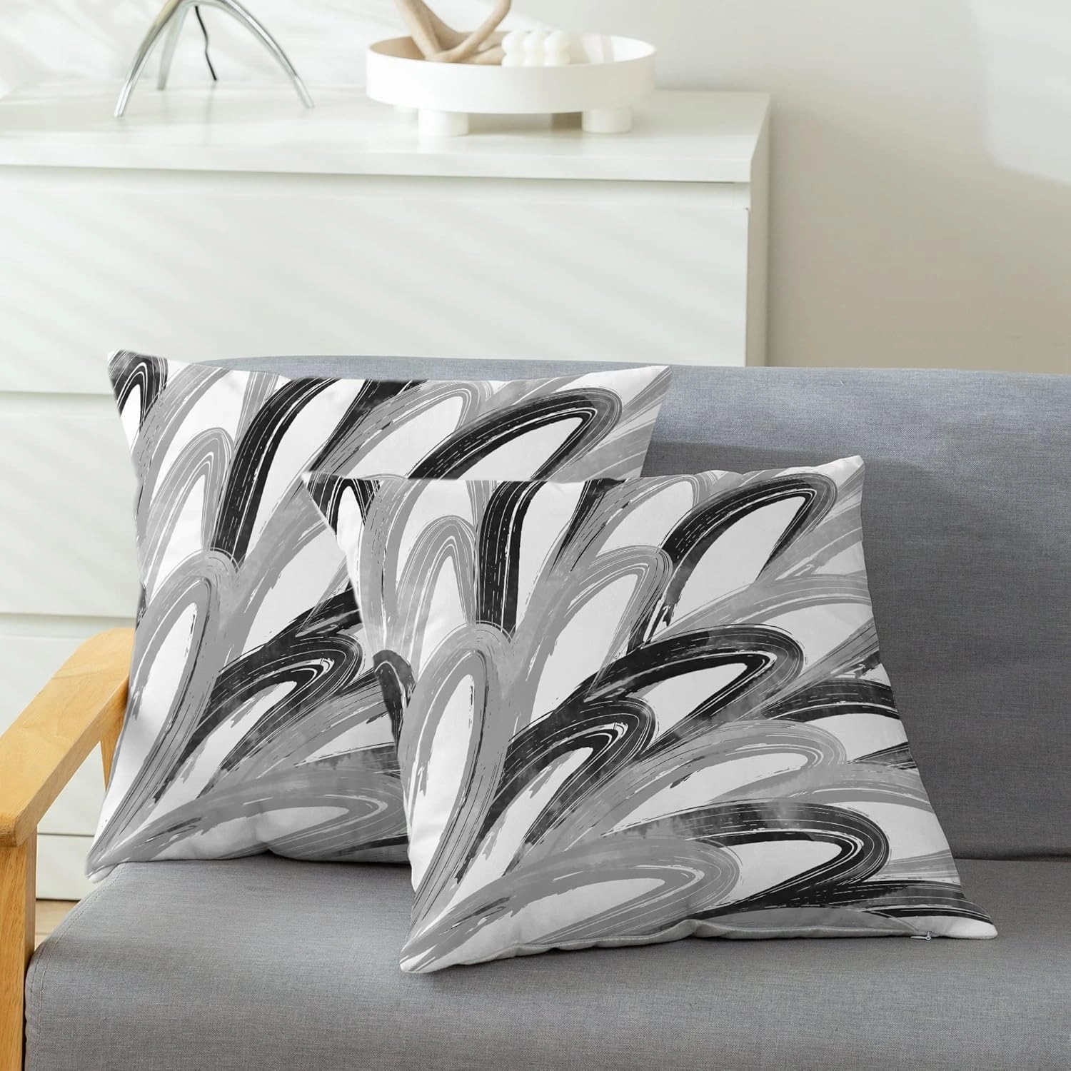 CaliTime Throw Pillow Cases Pack of 2 Cozy Fleece Two-Tone Abstract Feather Decorative Cushion Covers for Couch Bed Sofa Farmhouse Decoration 16 X 16 Inches Black Grey