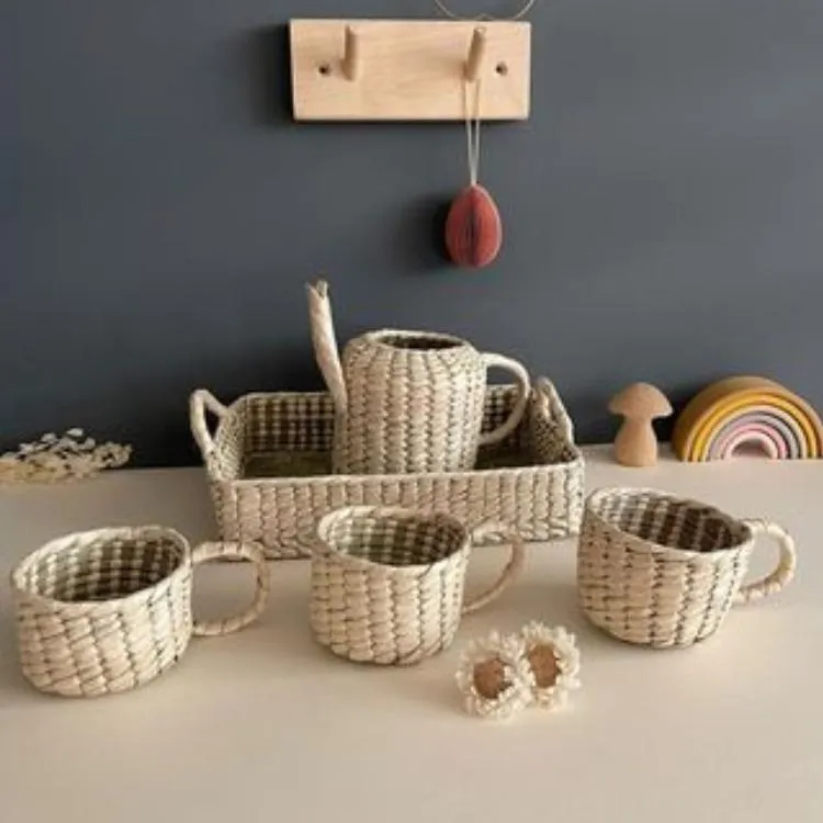 Coconeh Palm Leaves Tea Set