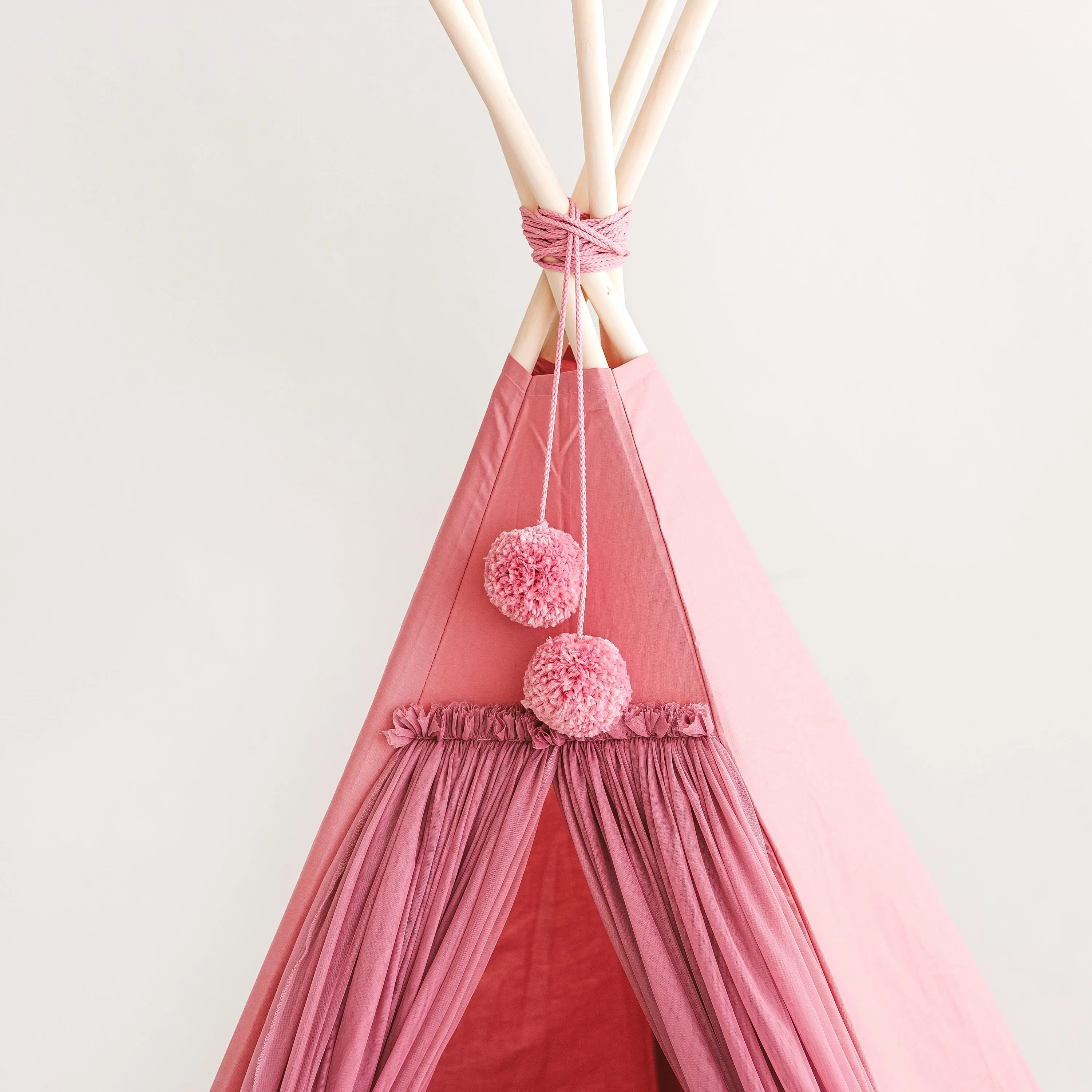 Fairy Kids Play Tent With Tulle in Rose
