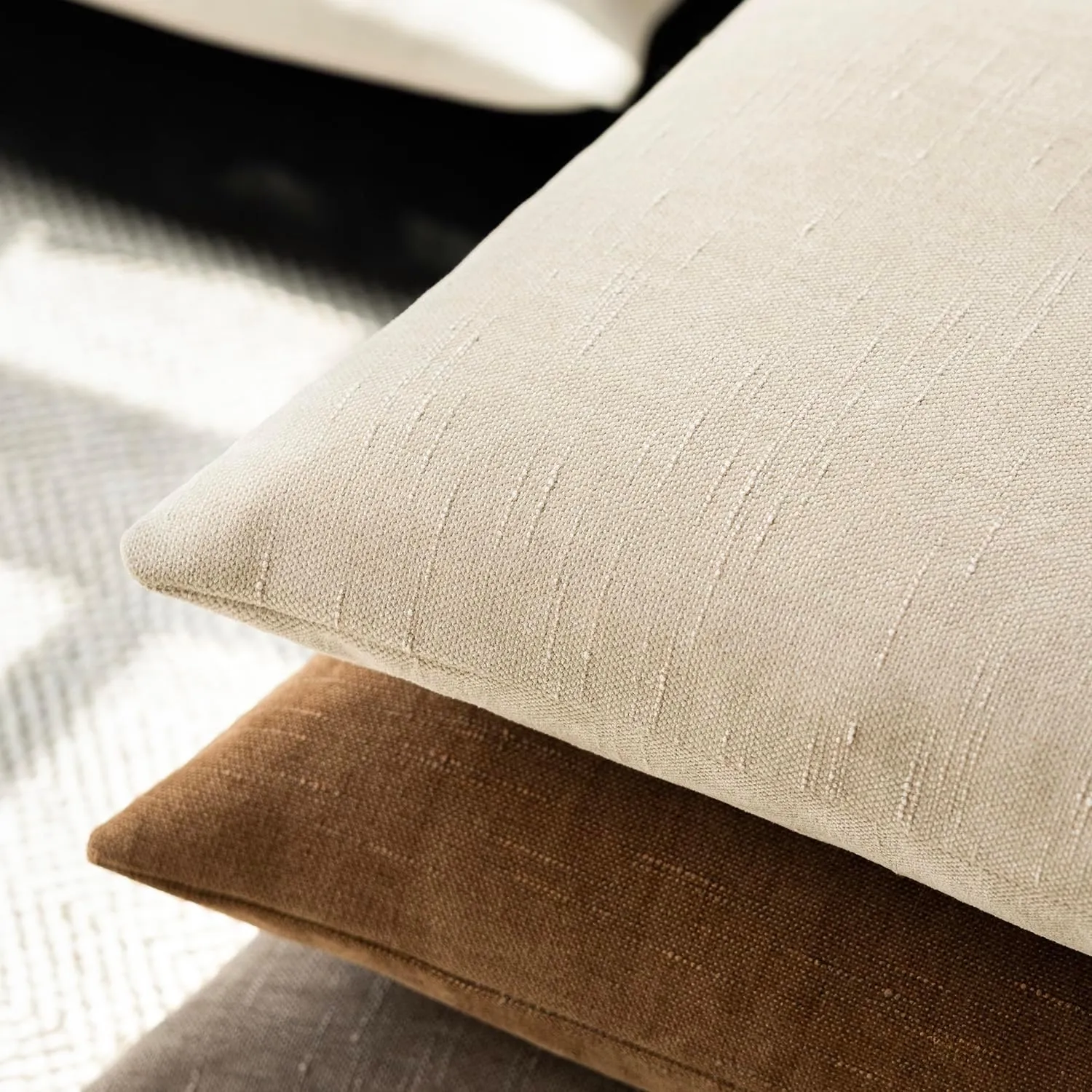 Foindtower Pack of 2 Soft Textured Throw Decorative Pillow Covers Square Accent Solid Cushion Cover Cozy Neutral Farmhouse Pillow Case for Couch Sofa Bedroom Living Room 18x18 Inch, Beige