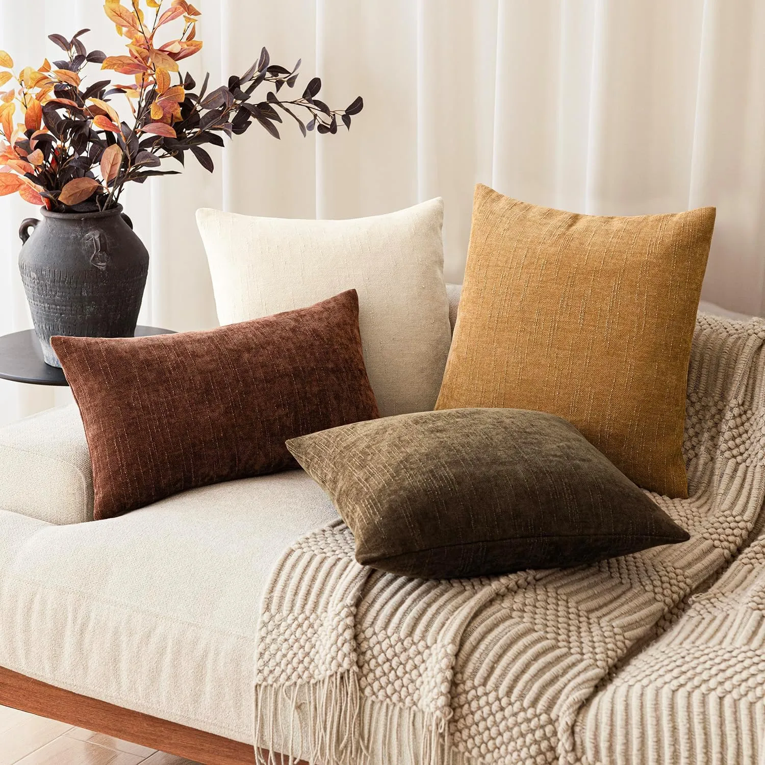 Foindtower Set of 2 Soft Textured Chenille Throw Decorative Pillow Covers Square Accent Solid Cushion Cover Neutral Farmhouse Pillow Case for Couch Sofa Bedroom Living Room 20x20 Inch,Golden Brown