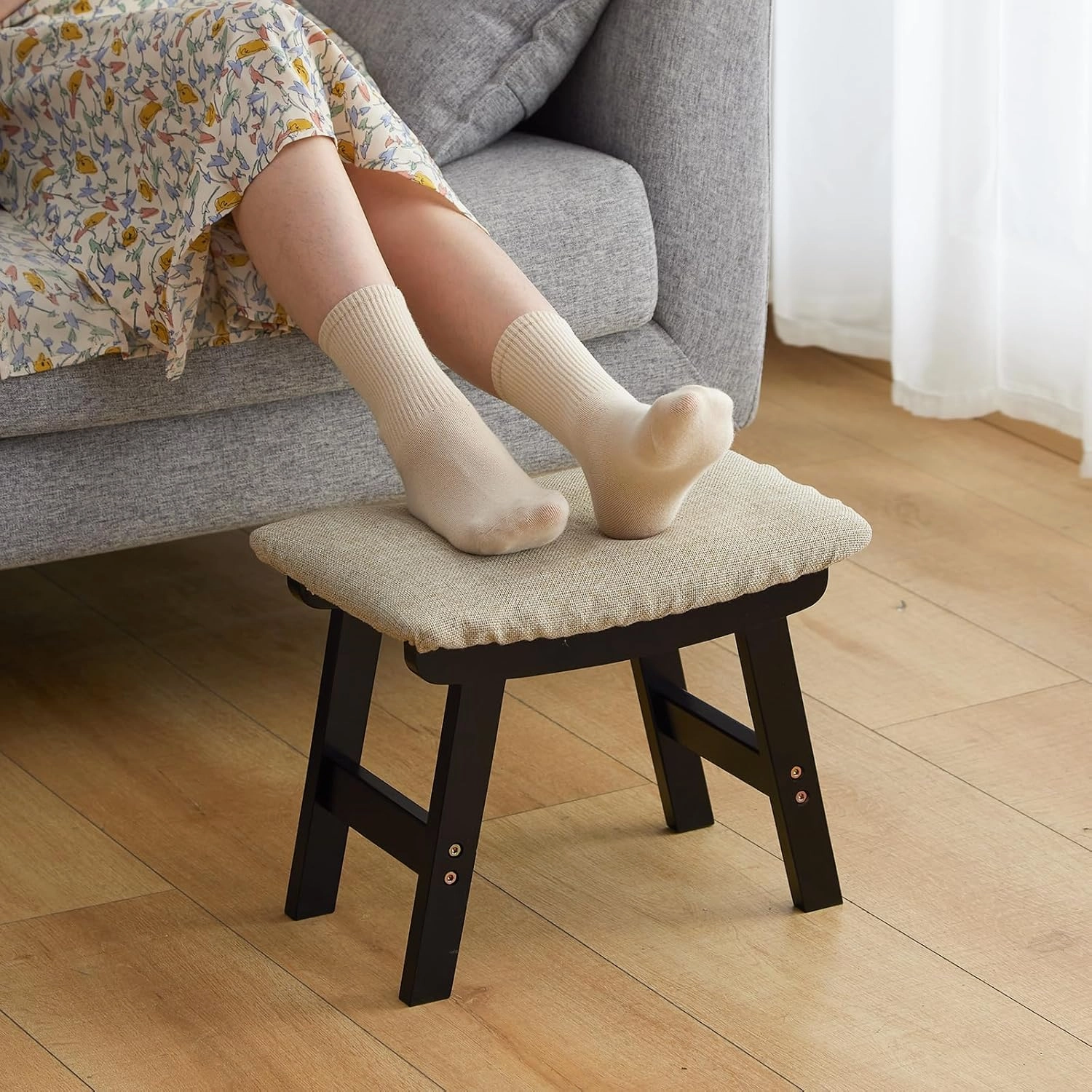 Foot Stool Ottoman Foot Rest Under Desk,Small Stool for Living Room, Bedroom and Kitchen (Black Legs - Beige Stool Surface)
