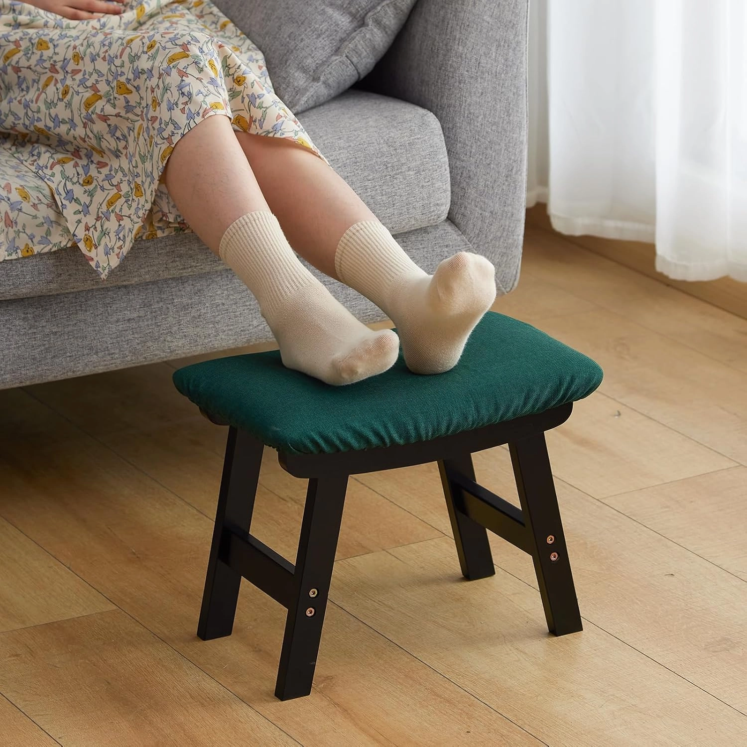 Foot Stool Ottoman Foot Rest Under Desk,Small Stool for Living Room, Bedroom and Kitchen (Black Legs - Green Stool Surface)