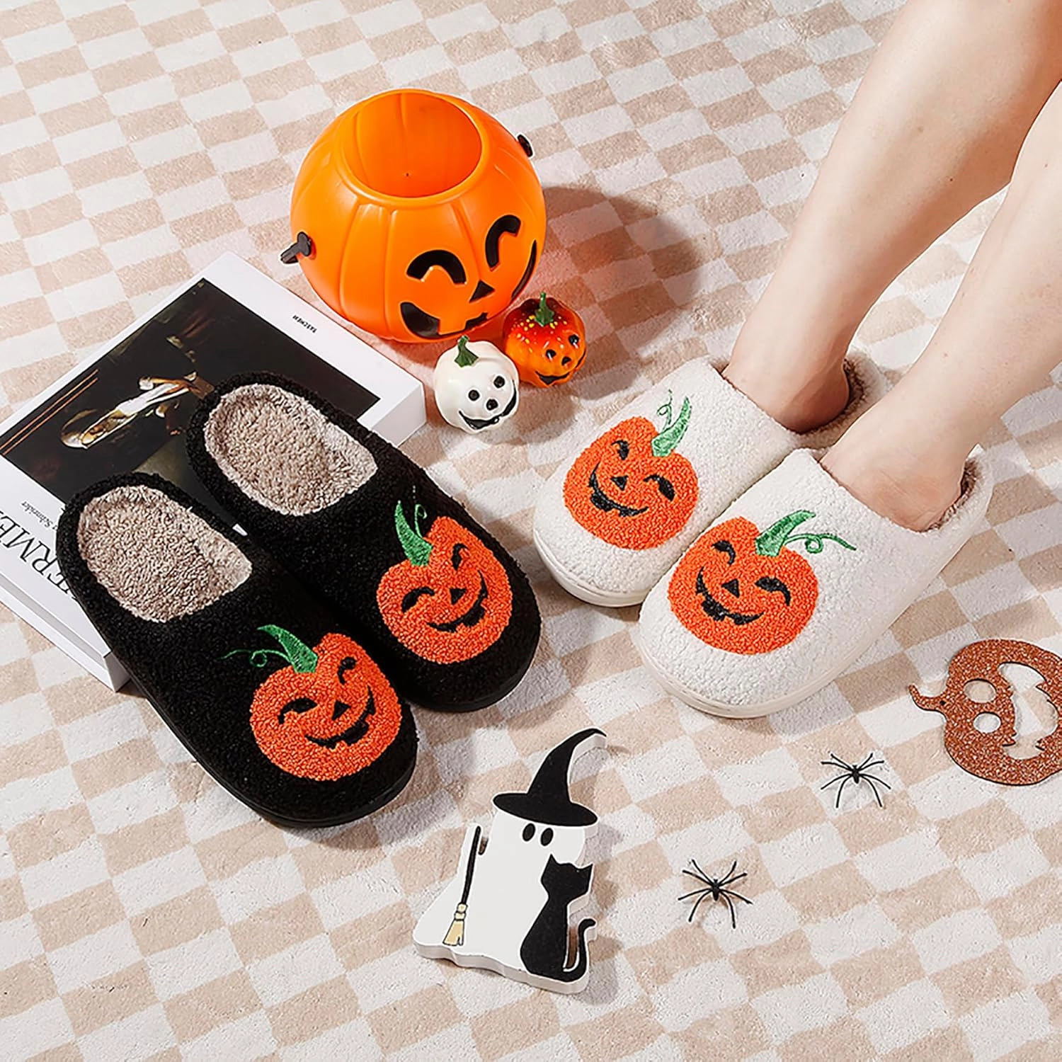 Halloween Pumpkin Slippers for Womens Mens Plush Warm Spooky Lantern Pumpkin Slippers House Shoes