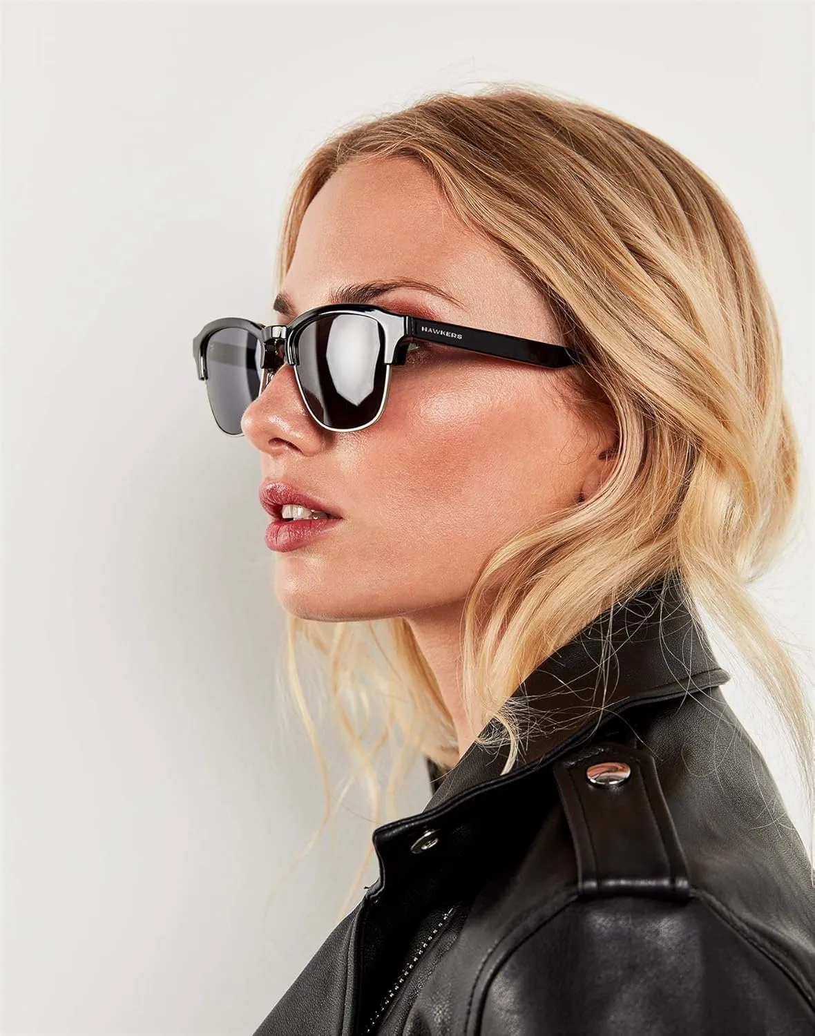 Hawkers New Classic - Sunglasses Womens and Mens - Trendy Sunglasses - 100% UV400 Protection