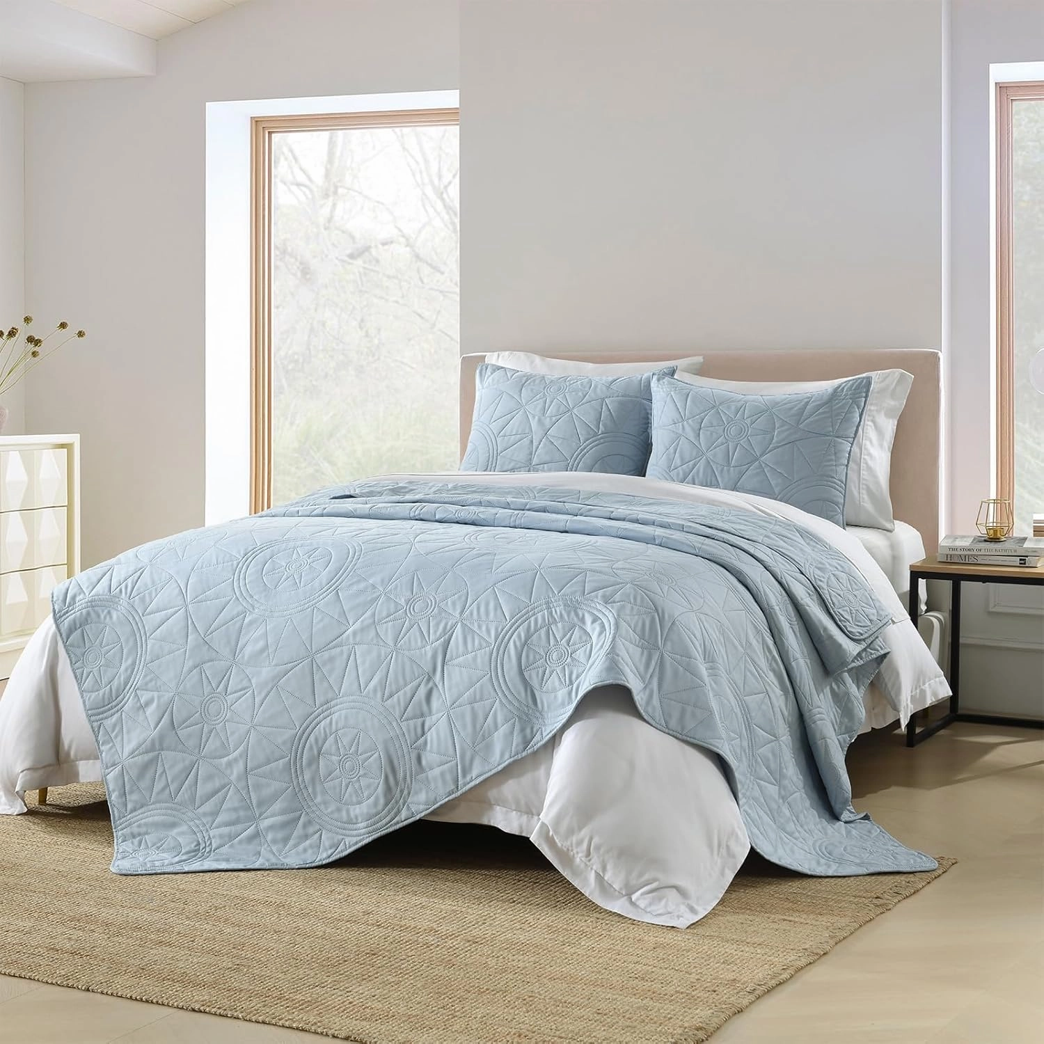 HORIMOTE HOME King Size Quilt Set (106'' x 96'') - Baby Blue Lightweight Microfiber Bedspread with 2 Shams, All-Season Coverlet for Cozy Bedding
