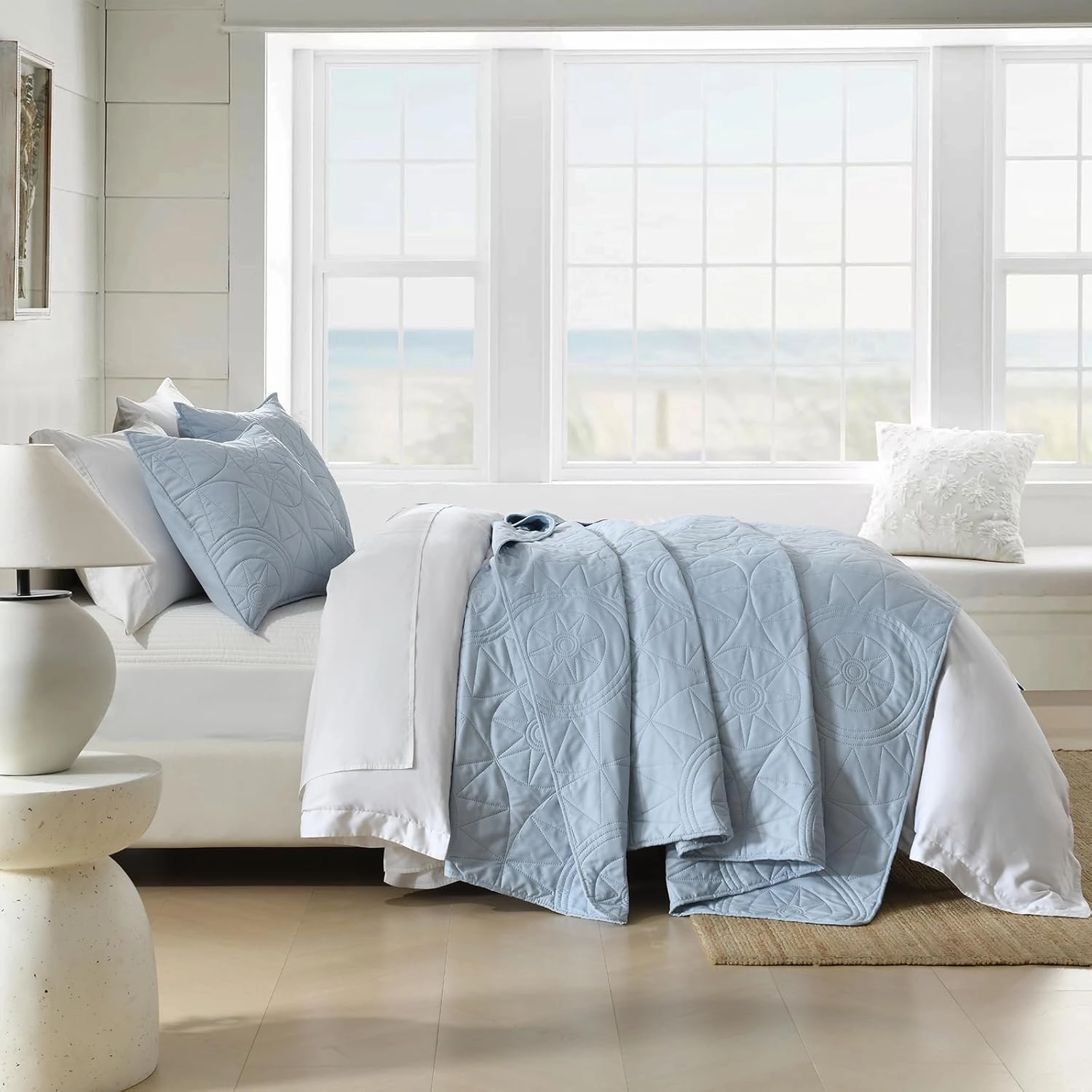 HORIMOTE HOME King Size Quilt Set (106'' x 96'') - Baby Blue Lightweight Microfiber Bedspread with 2 Shams, All-Season Coverlet for Cozy Bedding