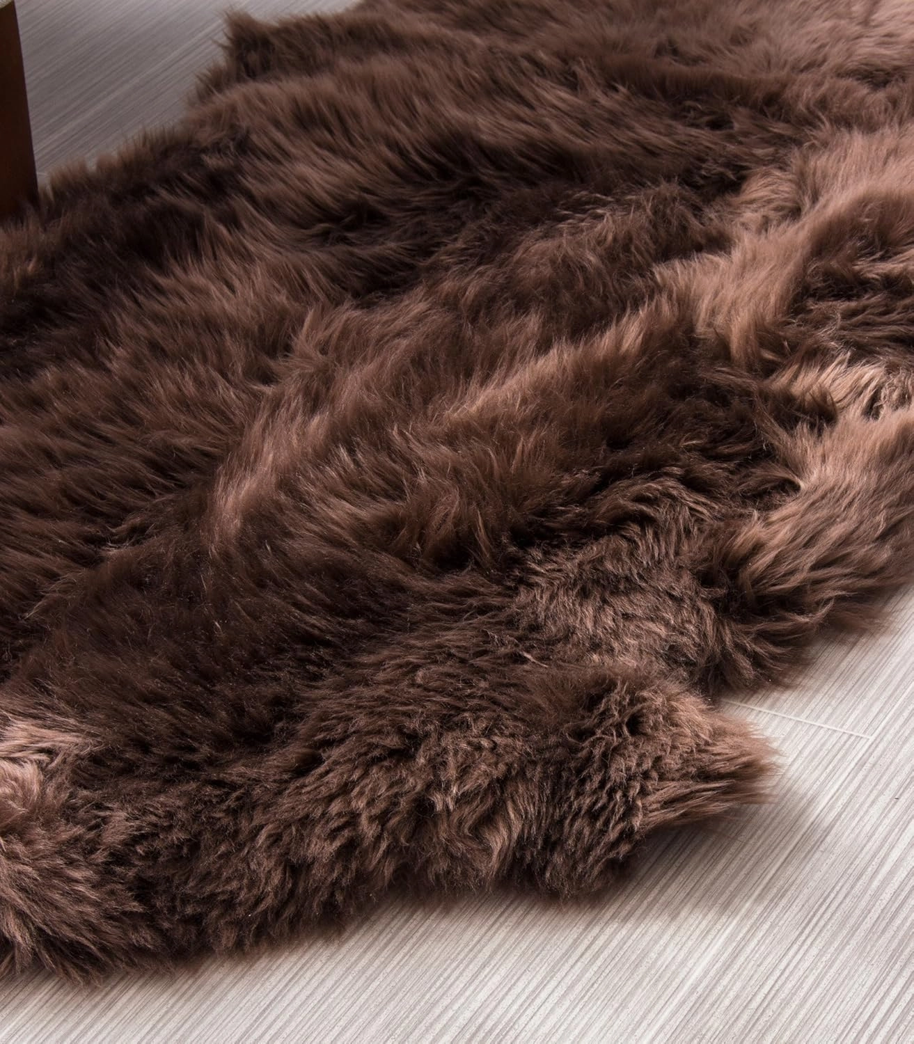 HUAHOO Premium Genuine Sheepskin Rug Brown Real Australia Sheepskin Natural Luxury Fluffy Lambskin Fur Area Rug Seat Covers for Kids Bedroom Sofa Chair Cover Pets Dogs Mat Double Pelt/2' x 3' Brown