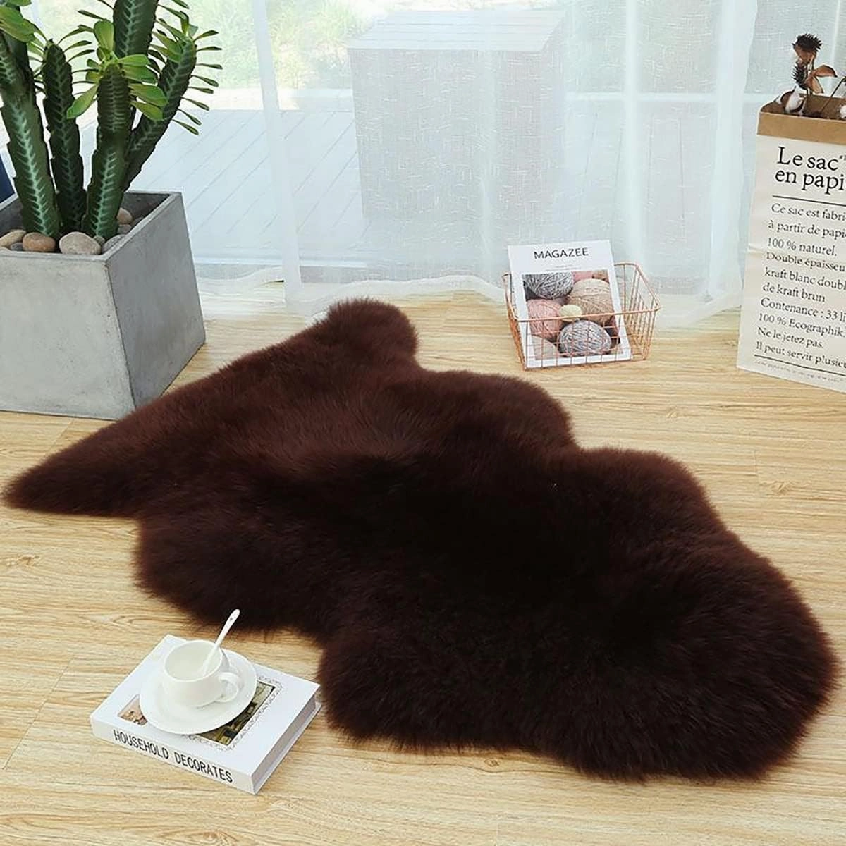 HUAHOO Premium Genuine Sheepskin Rug Brown Real Australia Sheepskin Natural Luxury Fluffy Lambskin Fur Area Rug Seat Covers for Kids Bedroom Sofa Chair Cover Pets Dogs Mat Double Pelt/2' x 3' Brown