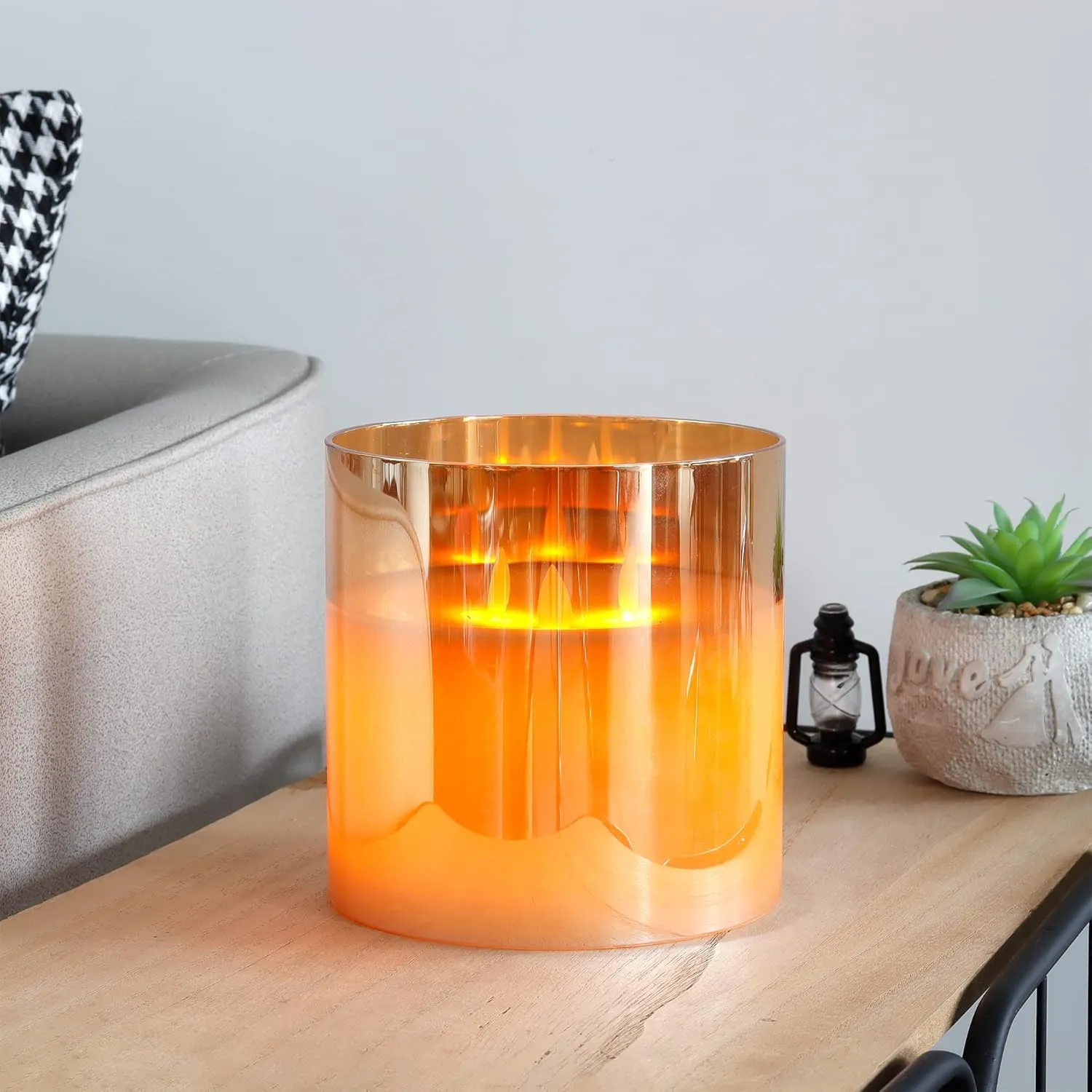JHY DESIGN Large Moving 3 Wicks Battery Candle with 6-Hour Timer Function 6“ Dia Flameless Candle Battery Powered, Simulation 3D Glass LED Candle for Party Home Xmas Festivel Table Bar(Gold)