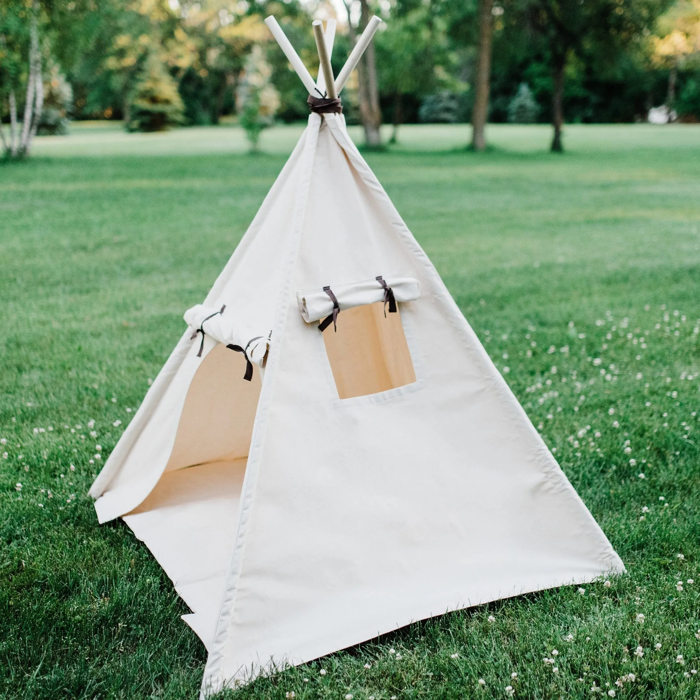 Kids Canvas Teepee Play Tent with Roll Up Door and Window