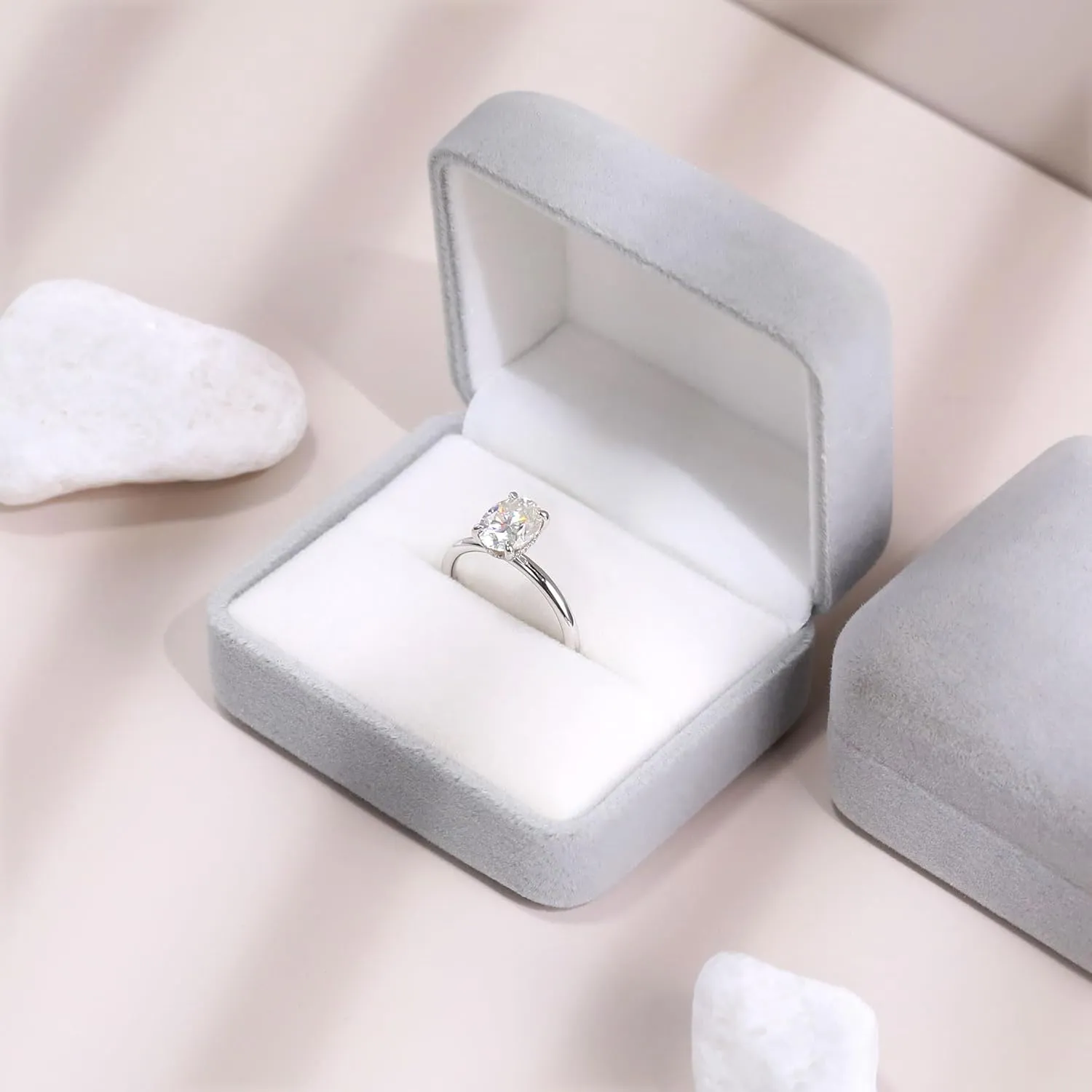 Ladylike 1/1.5/2/3CT Oval Cut Moissanite Engagement Ring for Women 925 Sterling Silver Solitaire Rings with Hidden Halo D Color VVS1 Promise Wedding Ring for Her