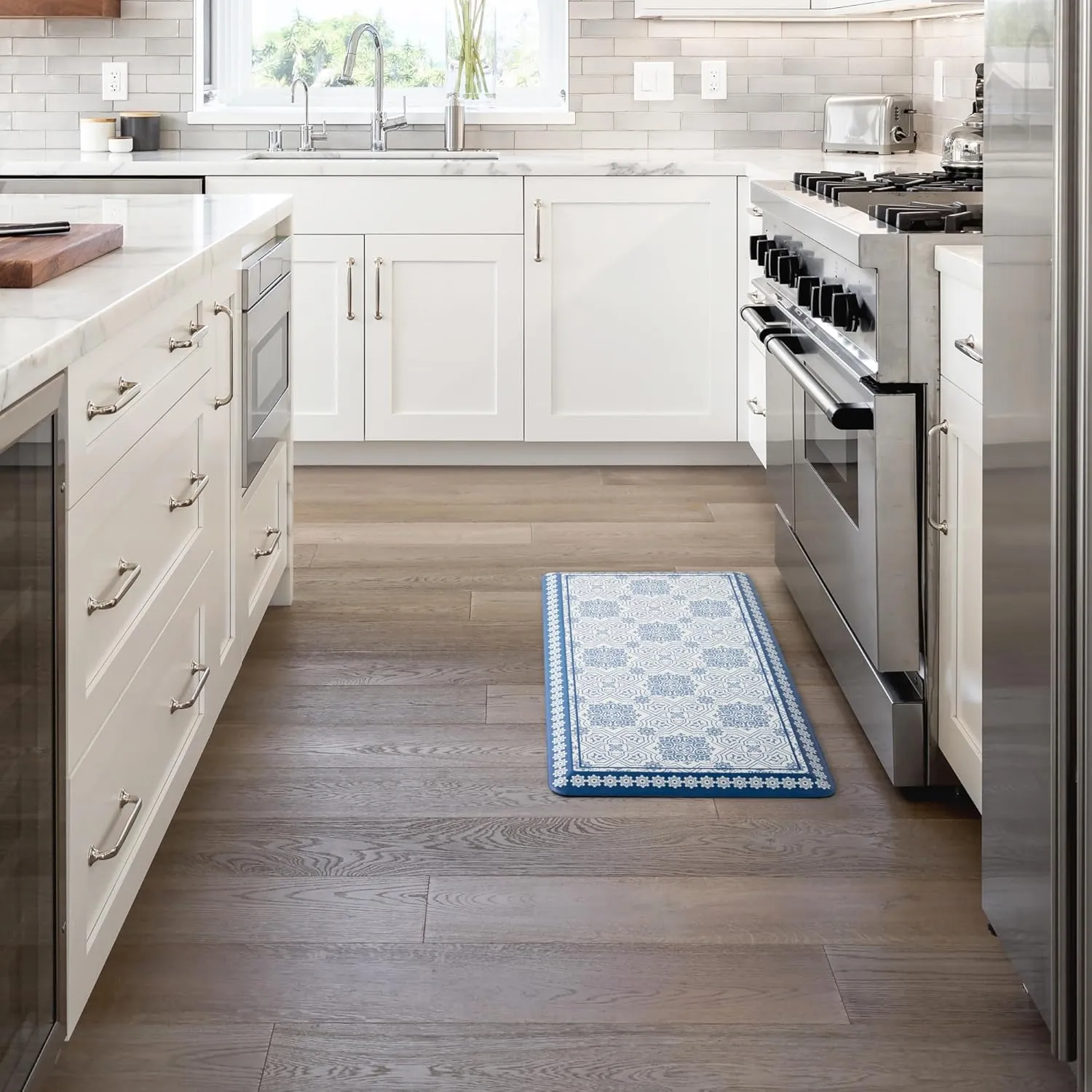 MARTHA STEWART Comfort Anti Fatigue Strie Medallion Tile Kitchen Mat, Comfort Standing Mat, Non-Slip Backing, Safe Beveled Edge, Navy Blue, 19.6" x39"