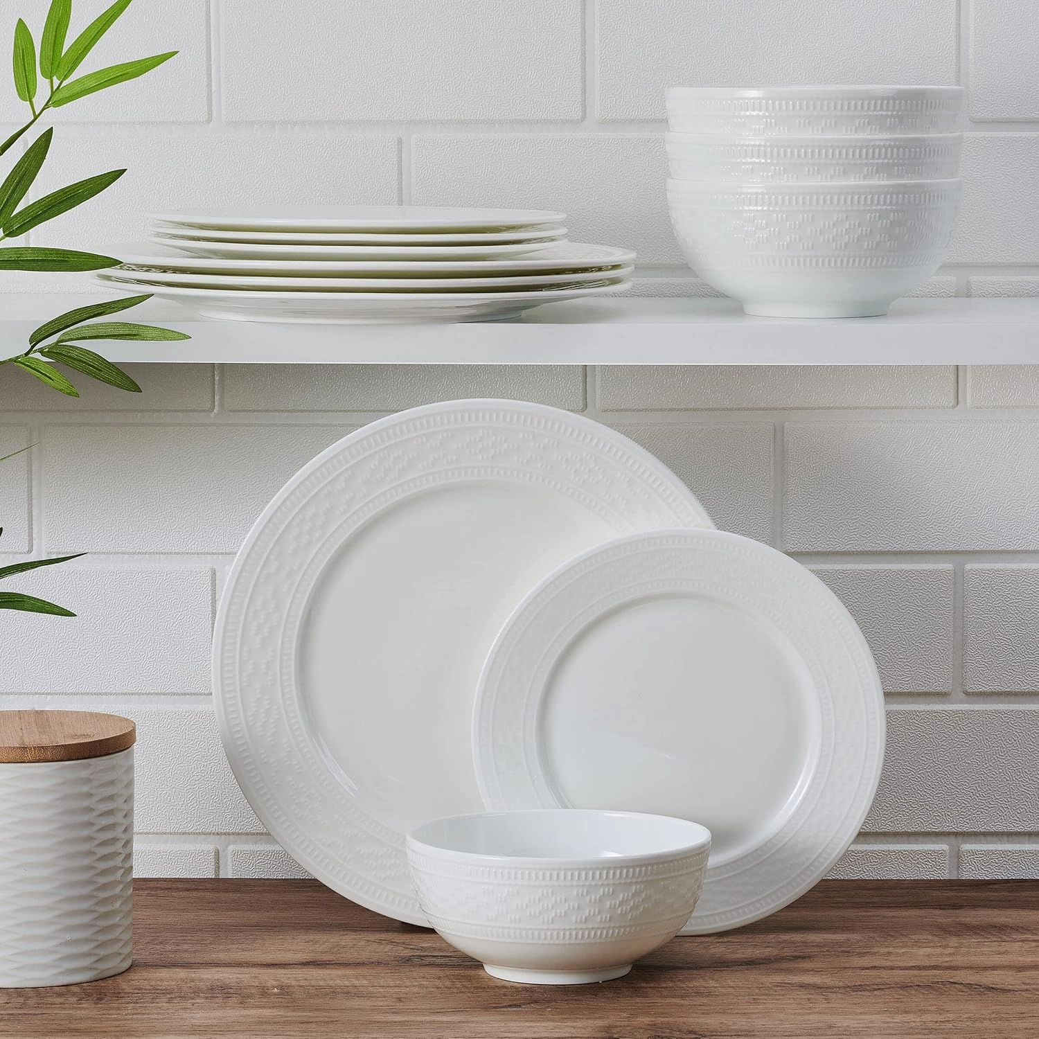 Mikasa Haven Bone China Lightweight Chip Resistant 12 Piece Dinnerware Set, Service for 4 White