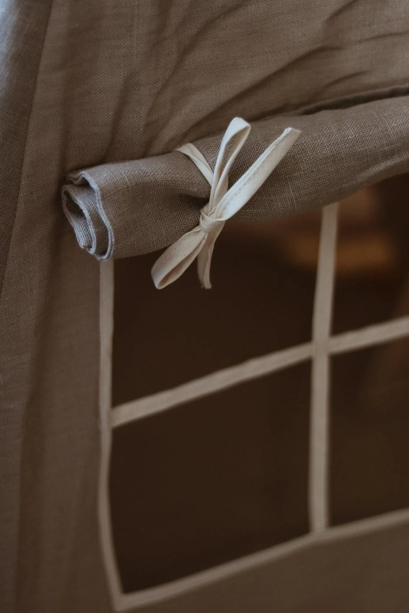 “Natural Linen” Teepee Tent and Leaf Mat Set
