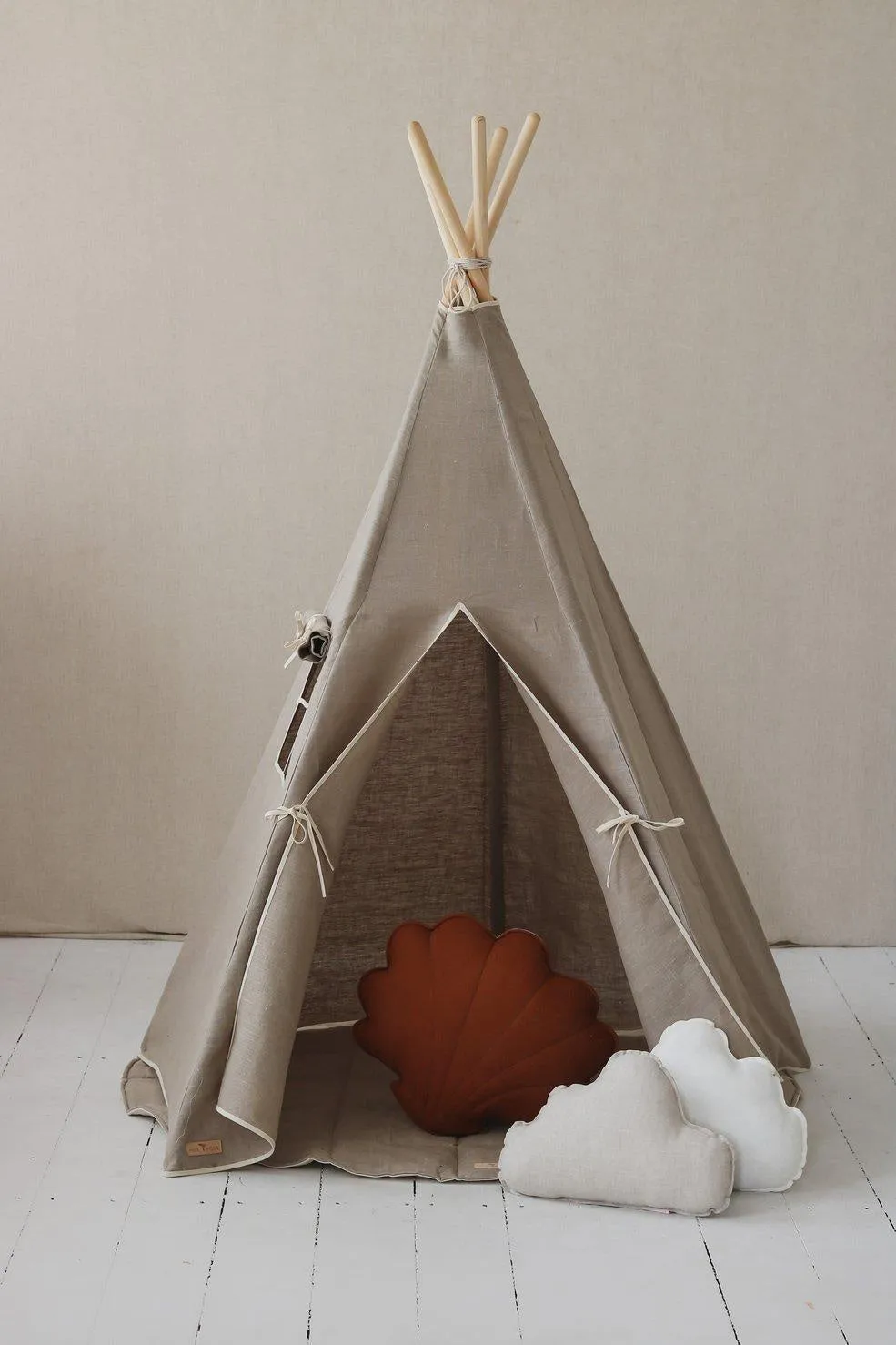 “Natural Linen” Teepee Tent and Leaf Mat Set