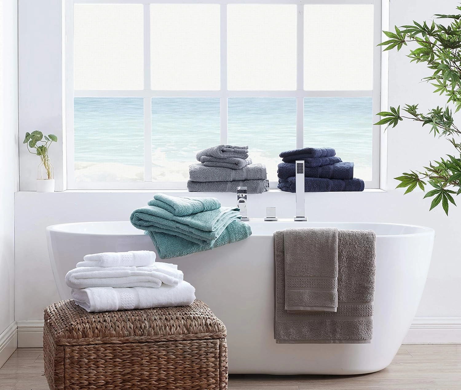 Nautica - Bath Towels, Fade Resistant Bathroom Essentials, Highlight Absorbent, Oeko-Tex Certified (Oceane Turquoise, 6-Piece)