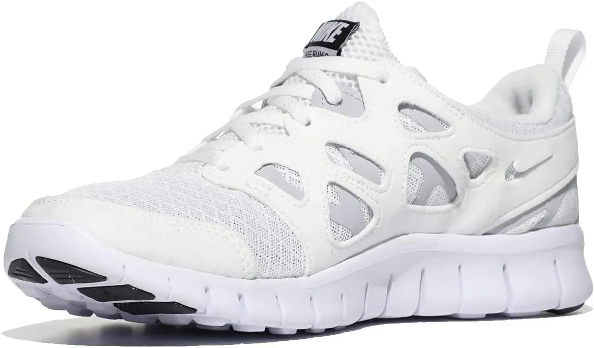Nike Boy's Free Run 2 (Big Kid) White/Black/Wolf Grey 5.5 Big Kid M
