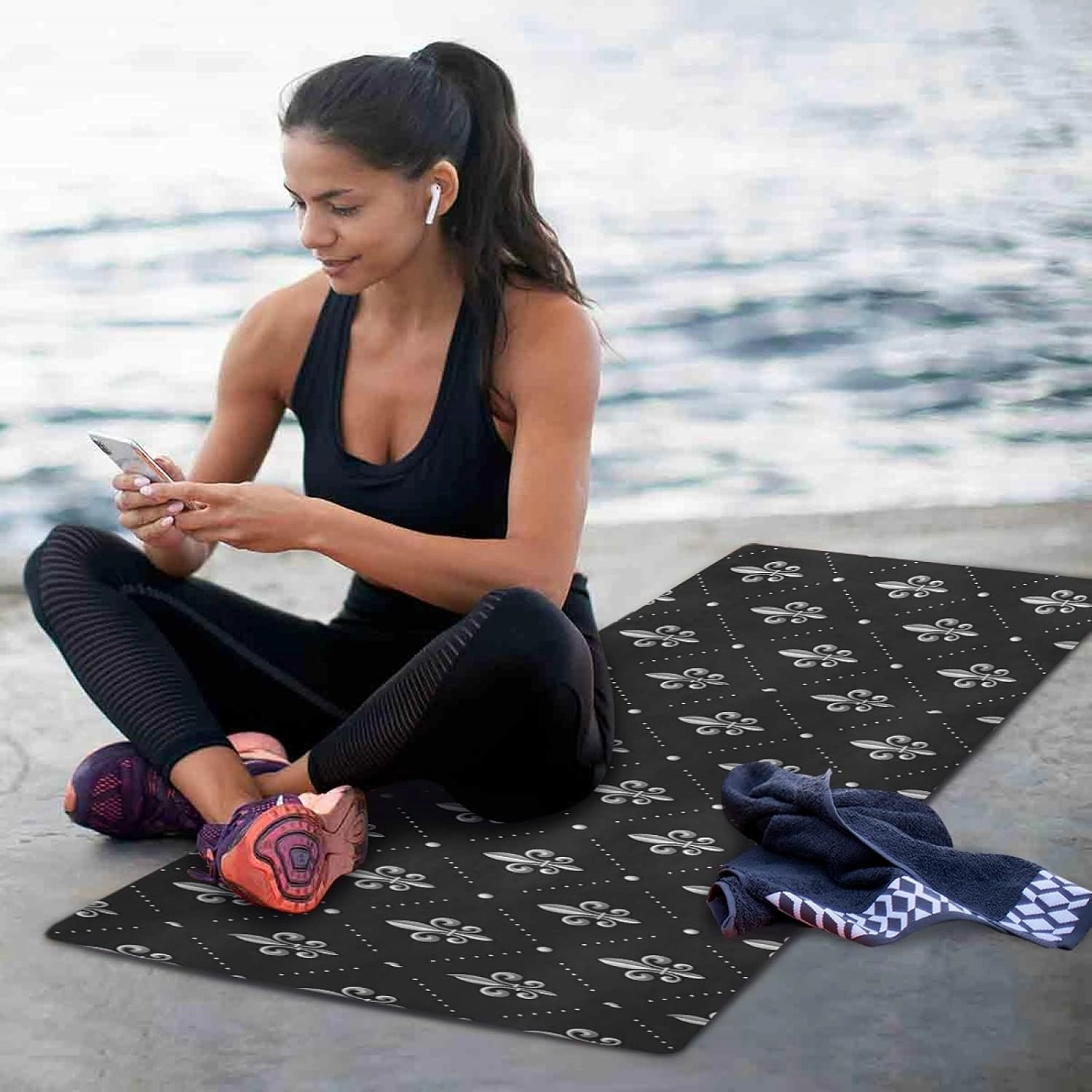 Oyihfvs 1mm Thick Non Slip Rubber Yoga Mat, Fitness Safe Exercise Mat with Bag, Durable Folding Workout Mat for Pilates and Floor Exercises