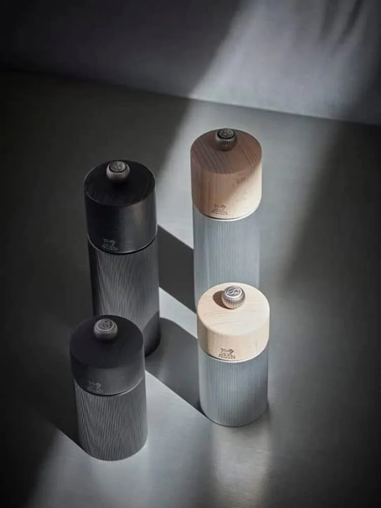 Peugeot Line Natural Pepper Mill 18cm - 7in