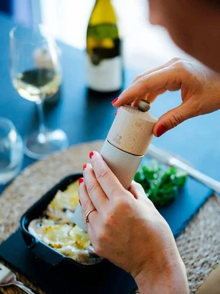 Peugeot Line Natural Pepper Mill 18cm - 7in