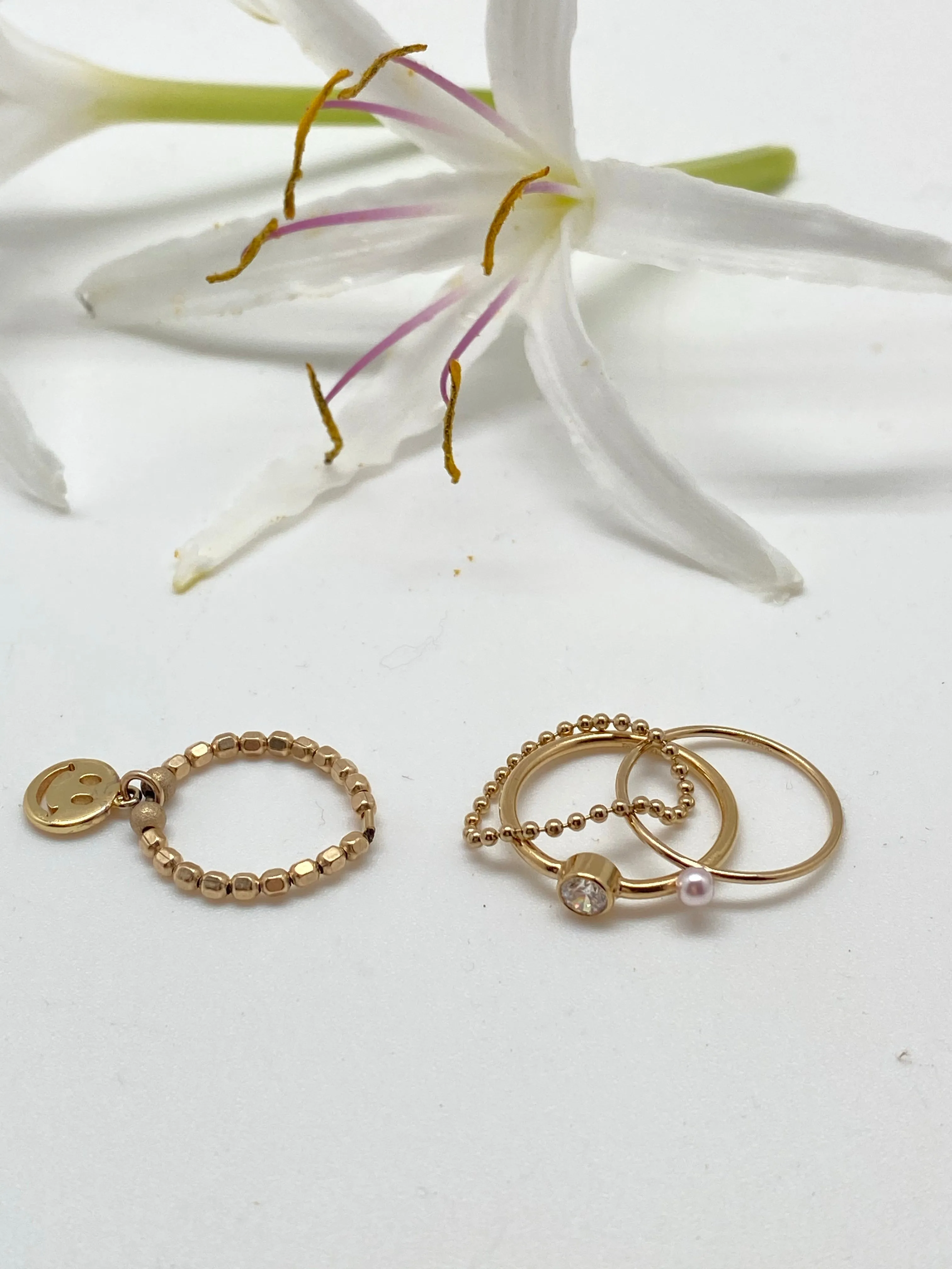 Ring trio