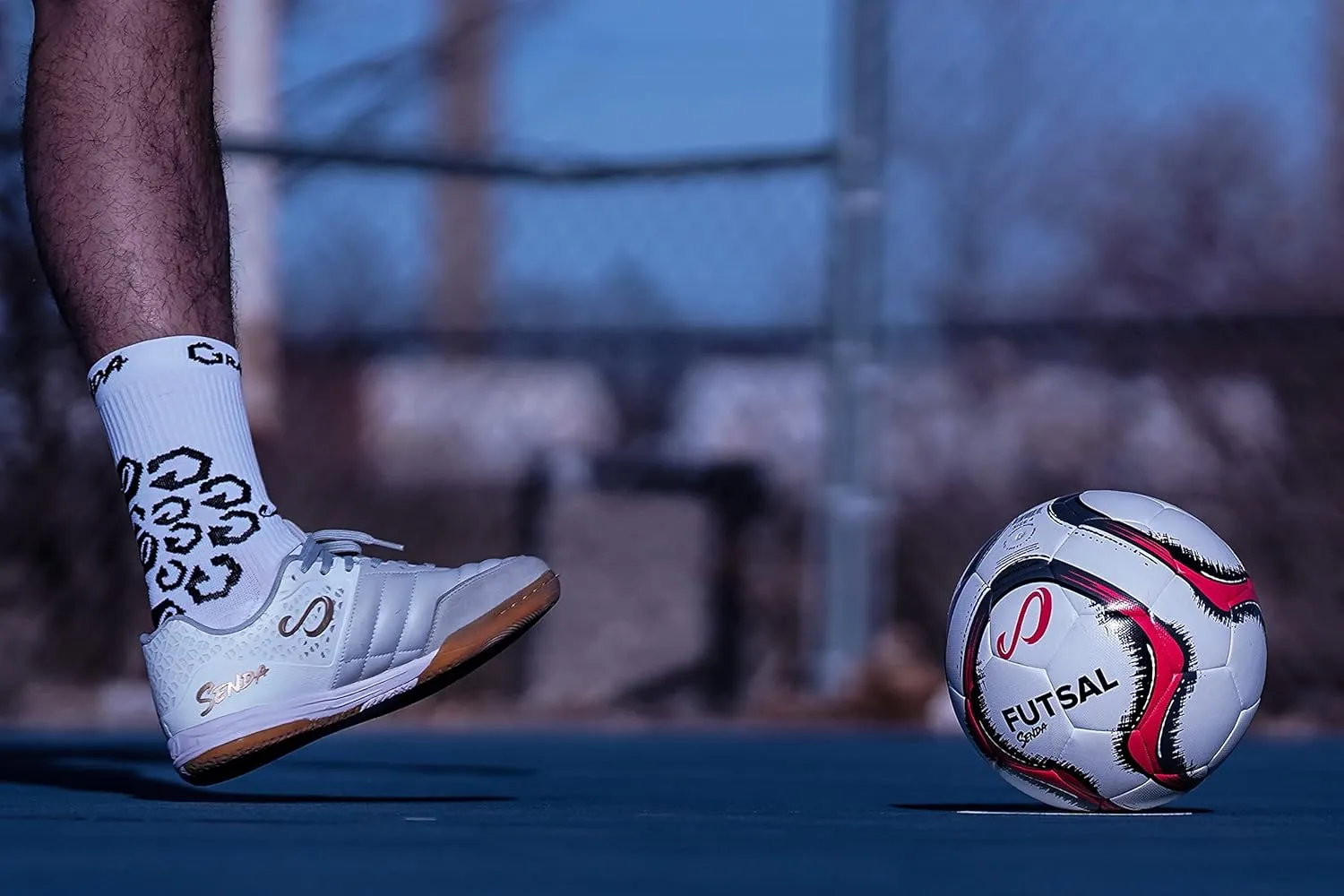 SENDA Ushuaia Pro 2.0 Indoor Soccer, Court, and Futsal Shoes, Unisex, Adult and Youth Sizes