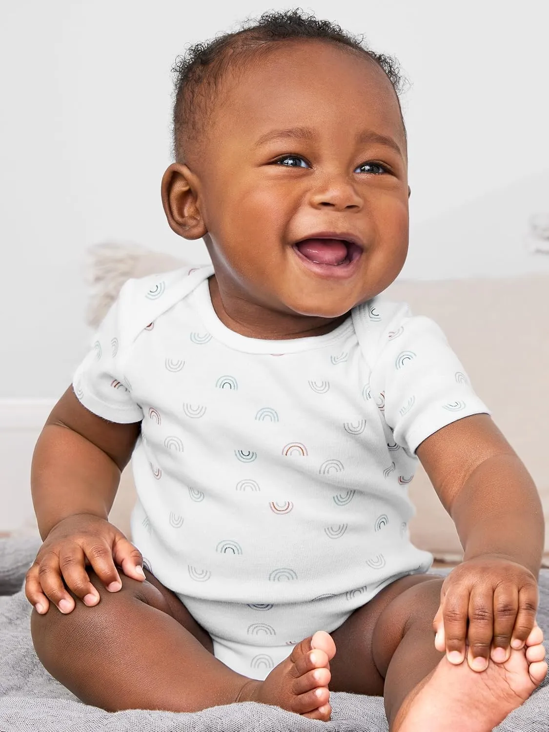 Simple Joys by Carter's Unisex Babies' Short-Sleeve Bodysuit