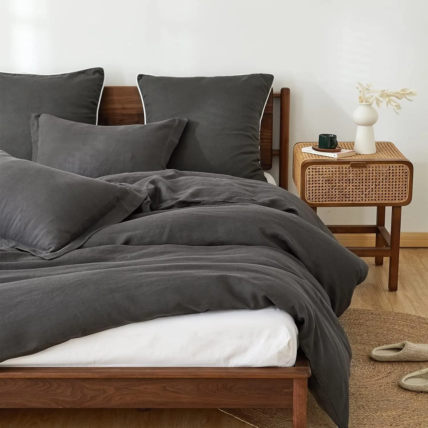 Simple&Opulence 100% Linen Duvet Cover Set, 3 PCS Natural French Flax Dark Grey Duvet Cover King Size, Breathable Soft Comfy Linen Bedding Comforter Cover with 2 Pillowcases(Dark Grey, 104"x92")