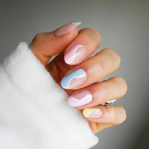 The Nailest - Instant Luxury Acrylic Press-on Nails- Short Oval- Prismatic