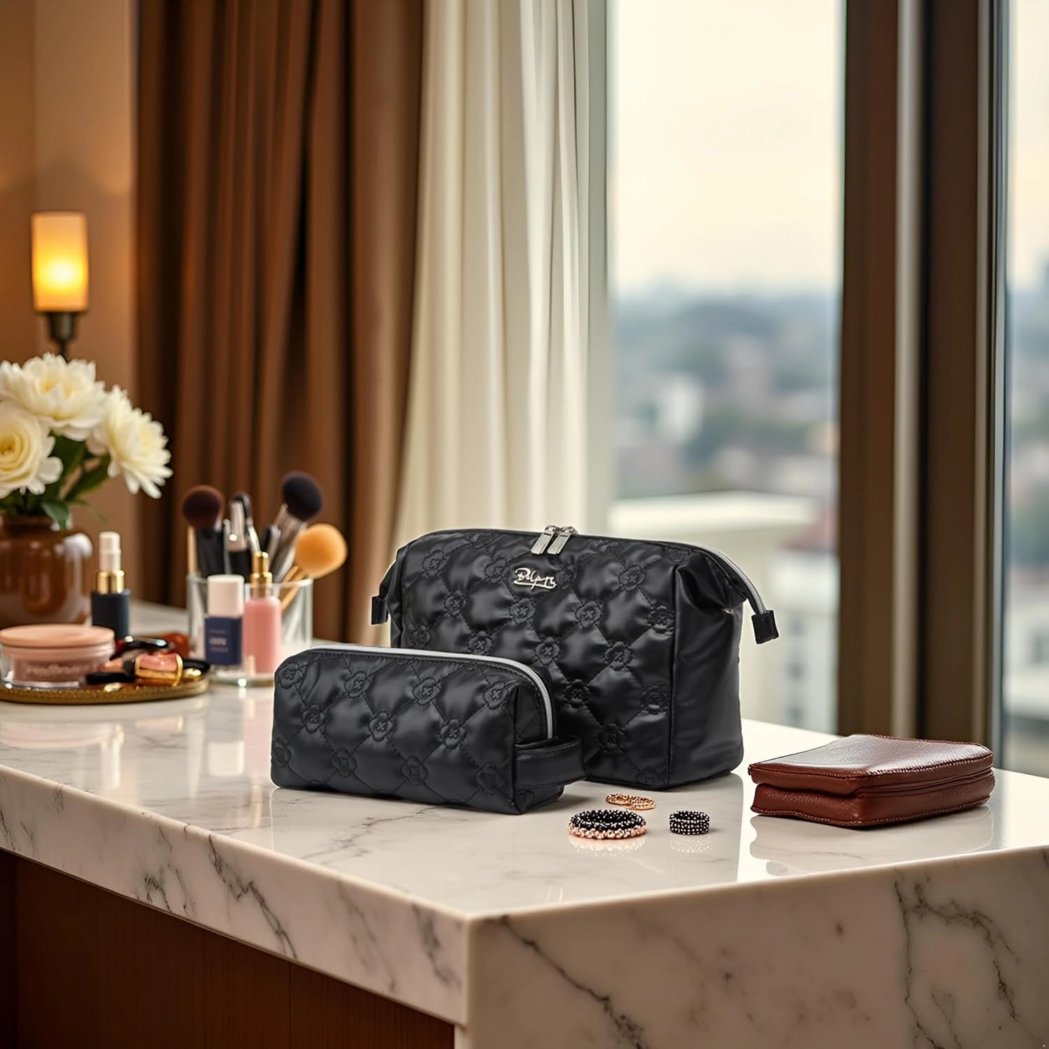 Travel Makeup Bag Cosmetic Organizer: Small Make up Bag for Purse - Preppy Skincare Bags for Women - Cute Zipper Pouch Waterproof Toiletry Bags - Gifts for Girls Friends Teachers (Black)