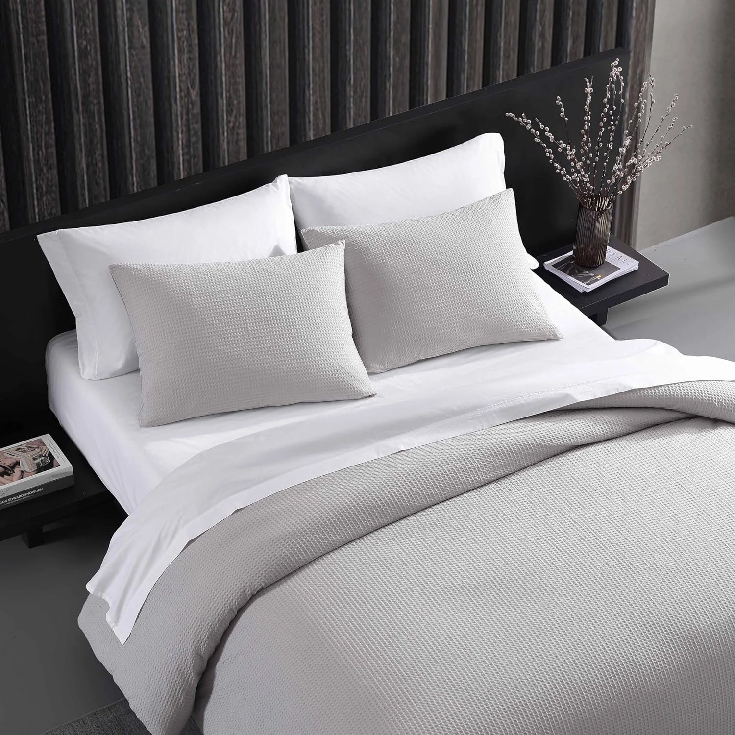 Vera Wang - King Comforter Set, Luxury Cotton Bedding Set with Matching Shams, Chic Room Essentials (Waffle Pique King, Moonlight Grey)
