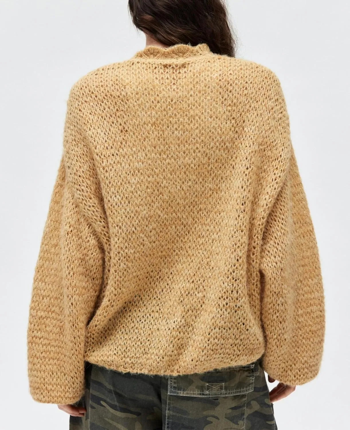 Women Lightweight Cardigan Sweater V Neck Lantern Sleeve Knit Tops Open Front Outerwear Coats with Pockets